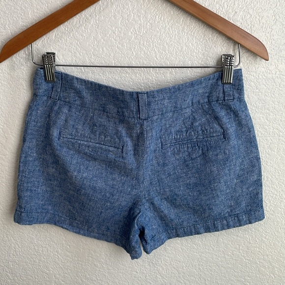 LOFT Chambray Short | Denim Blue | Size 0 - Picture 3 of 8